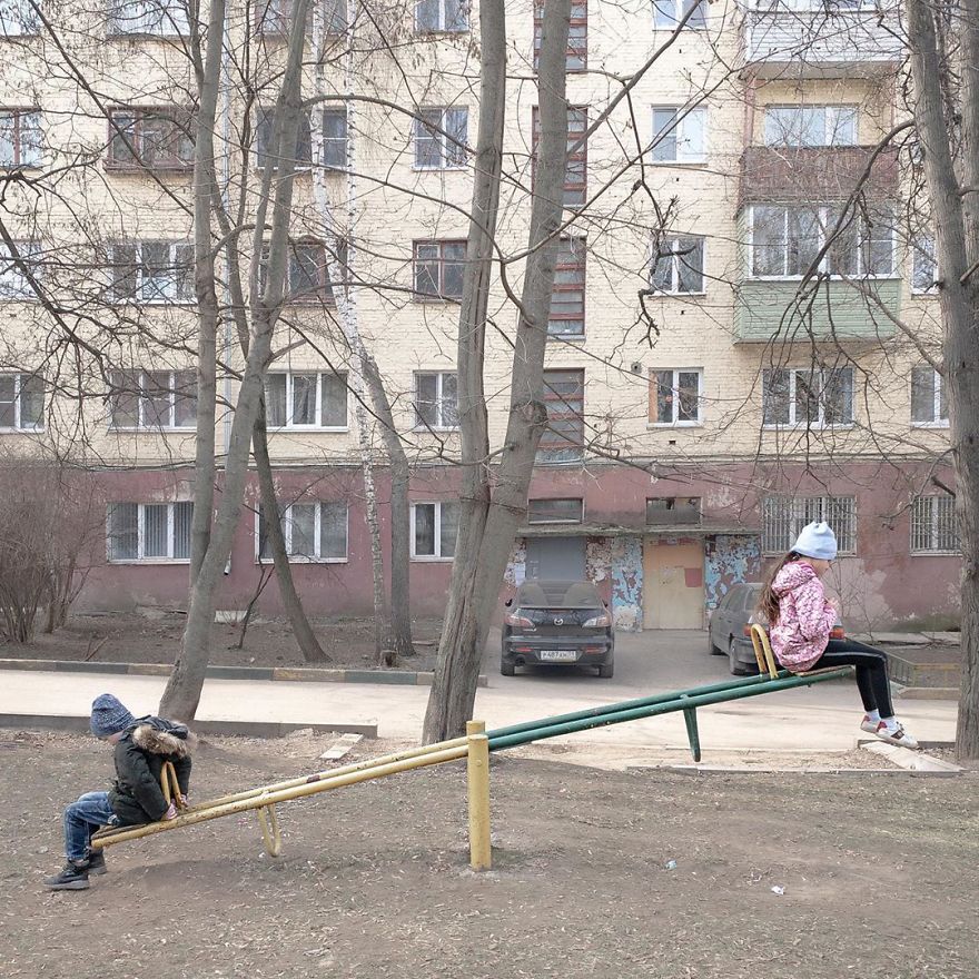 Photographer Reveals Peculiarities Of Russian Daily Life In A Unique Way