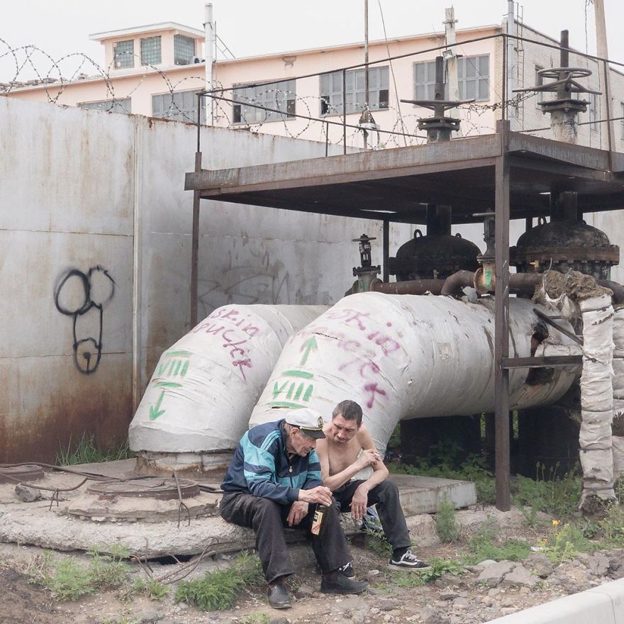 Photographer Reveals Peculiarities Of Russian Daily Life In A Unique Way