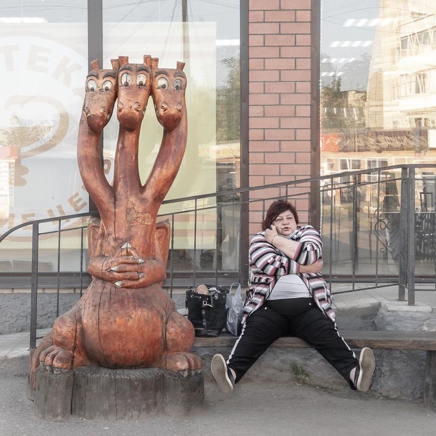 Photographer Reveals Peculiarities Of Russian Daily Life In A Unique Way