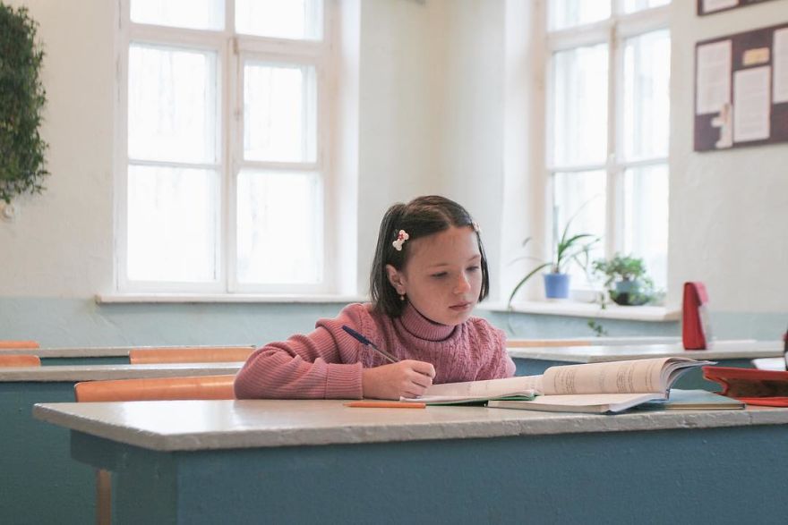 Photographer Reveals Peculiarities Of Russian Daily Life In A Unique Way