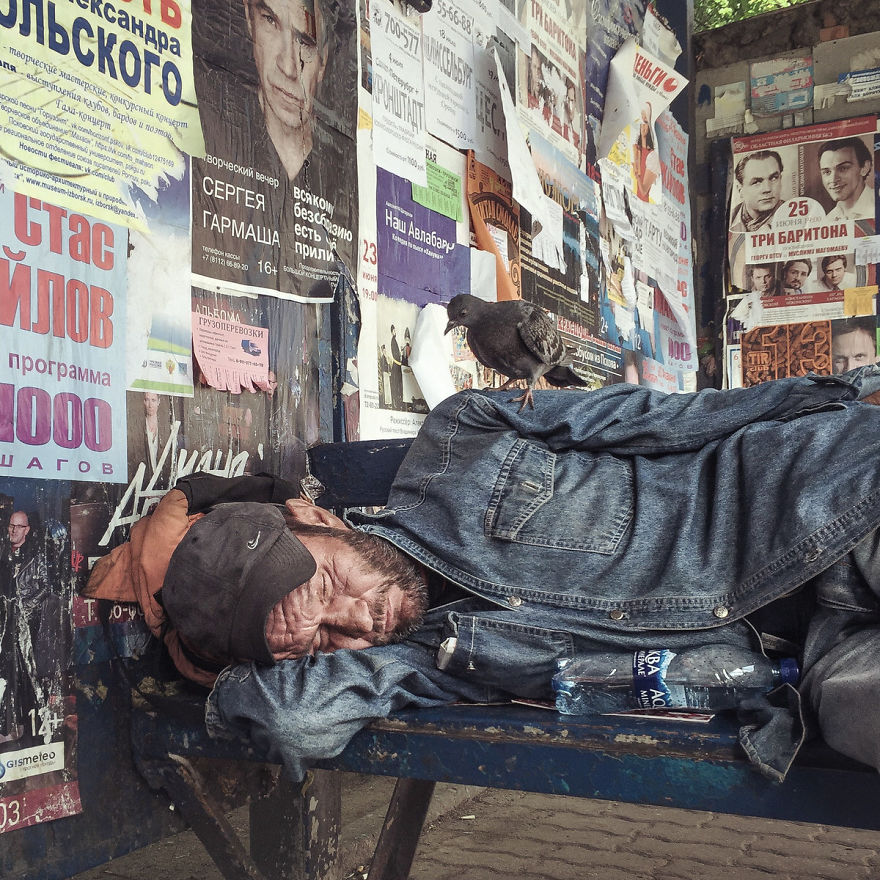 Photographer Reveals Peculiarities Of Russian Daily Life In A Unique Way