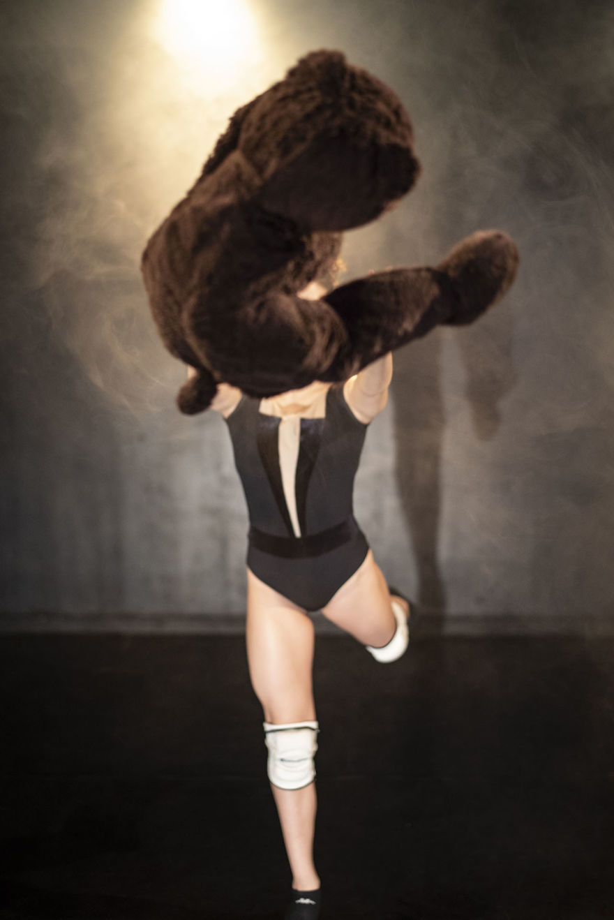 Sara's Story: A Photographic Journal For All The Dancing Kids In Pursuit Of Their Dreams Sara's Story: A Photographic Journal For All The Dancing Kids In Pursuit Of Their Dreams