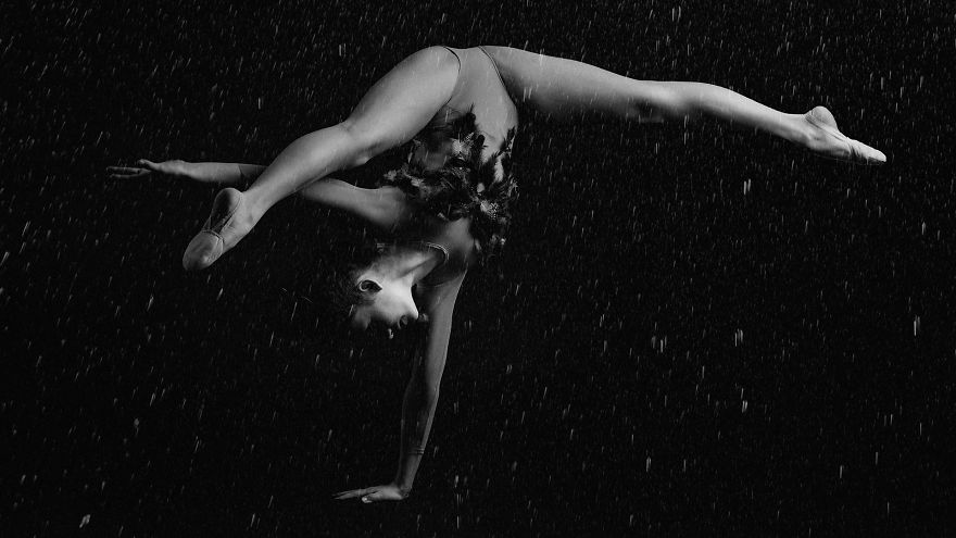 Sara's Story: A Photographic Journal For All The Dancing Kids In Pursuit Of Their Dreams Sara's Story: A Photographic Journal For All The Dancing Kids In Pursuit Of Their Dreams