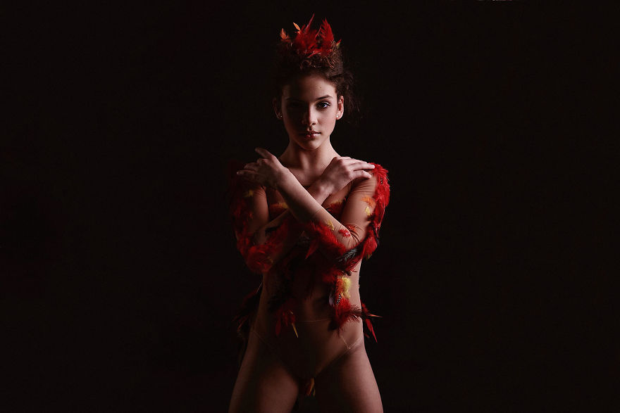 Sara's Story: A Photographic Journal For All The Dancing Kids In Pursuit Of Their Dreams