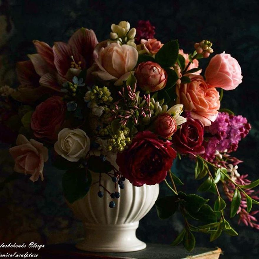 This Artist Creates Amazing Realistic Porcelain Flowers