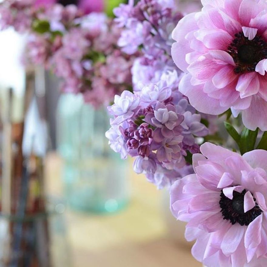 This Artist Creates Amazing Realistic Porcelain Flowers