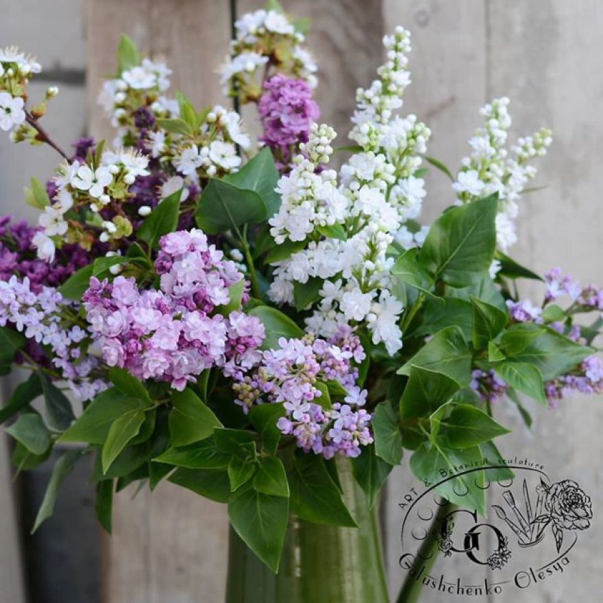 This Artist Creates Amazing Realistic Porcelain Flowers