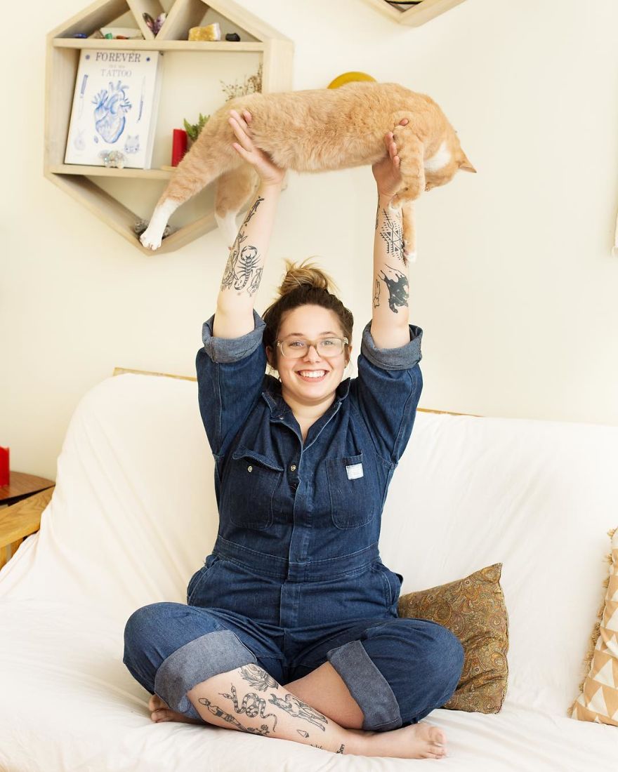 Tea Leigh Is A Hand Poke Tattooer And Musician Living In Brooklyn