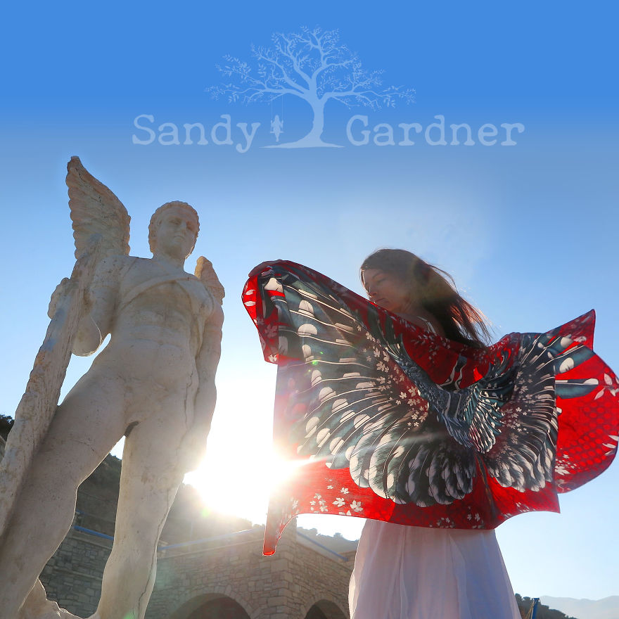 I Create Wearable Artistic Scarfs Inspired By Owls, Ravens, Swans, And Other Majestic Birds (30 Pics) I Create Wearable Artistic Scarfs Inspired By Owls, Ravens, Swans, And Other Majestic Birds (30 Pics)