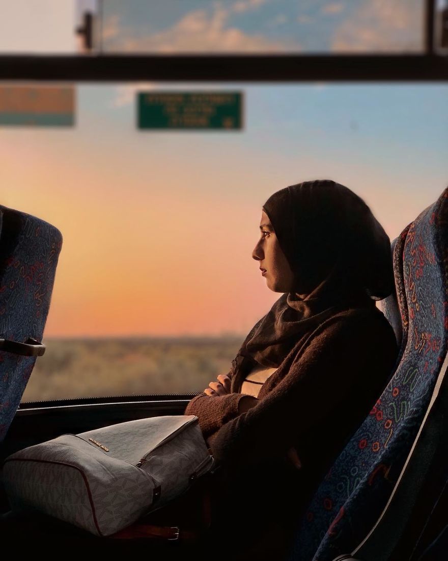 Woman Uses Her iPhone To Photograph Other Passengers On Their Way To Work And The Result Is Pure Art