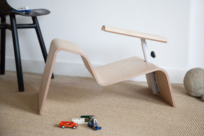 Dutch Designer Creates Innovative Classroom Stools That Encourage Healthy Posture With 4 Available Sitting Positions