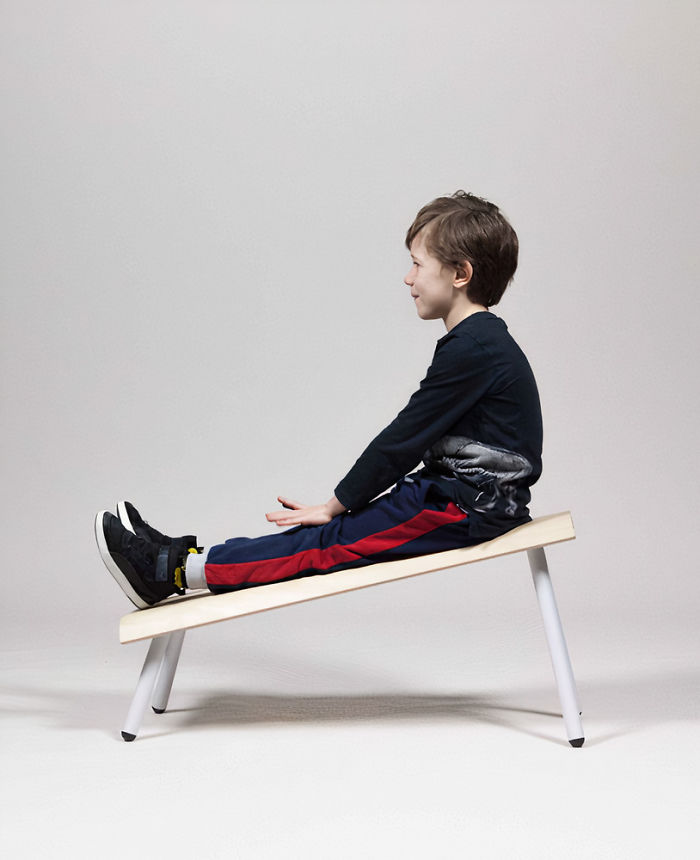 Dutch Designer Creates Innovative Classroom Stools That Encourage Healthy Posture With 4 Available Sitting Positions