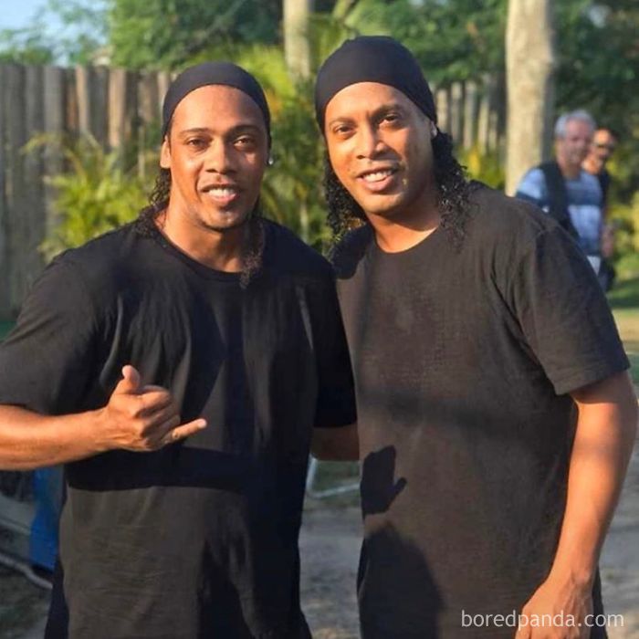 Look-Alike And Ronaldinho