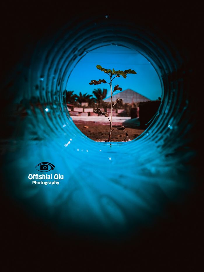 Using Low-Budget Setups For His Projects, This Guy Produces Professional-Looking Product "Ads" Using Low-Budget Setups For His Projects, This Guy Produces Professional-Looking Product "Ads"