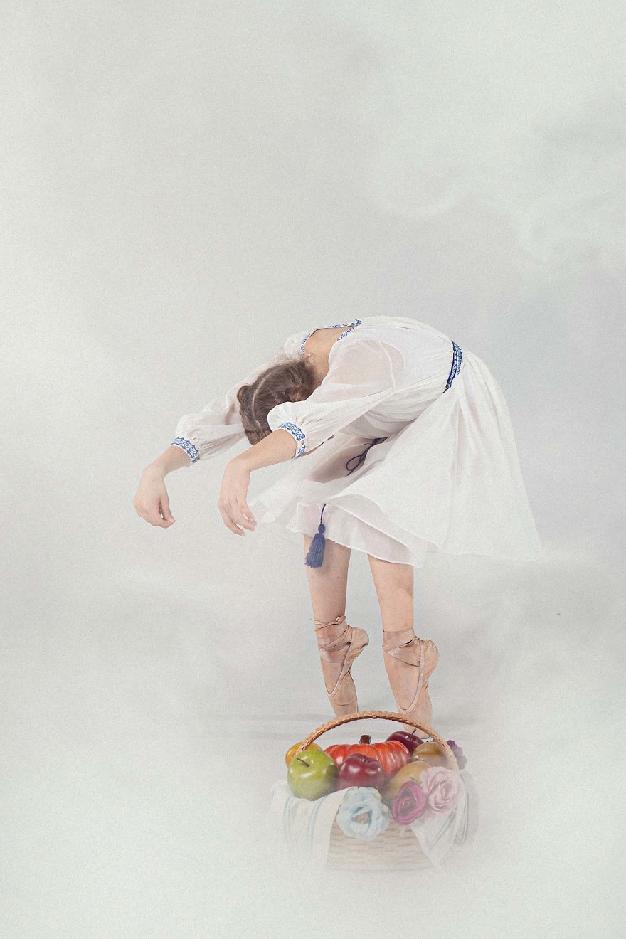 ”longing For Tradition” – My Photography Manifest Project About Keeping The Romanian Folklore Alive ”longing For Tradition” – My Photography Manifest Project About Keeping The Romanian Folklore Alive