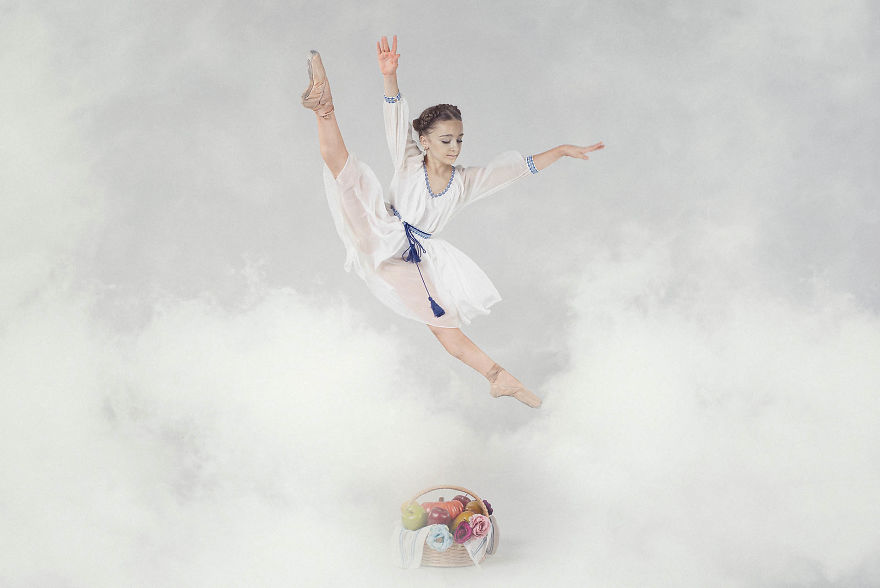 ”longing For Tradition” – My Photography Manifest Project About Keeping The Romanian Folklore Alive ”longing For Tradition” – My Photography Manifest Project About Keeping The Romanian Folklore Alive