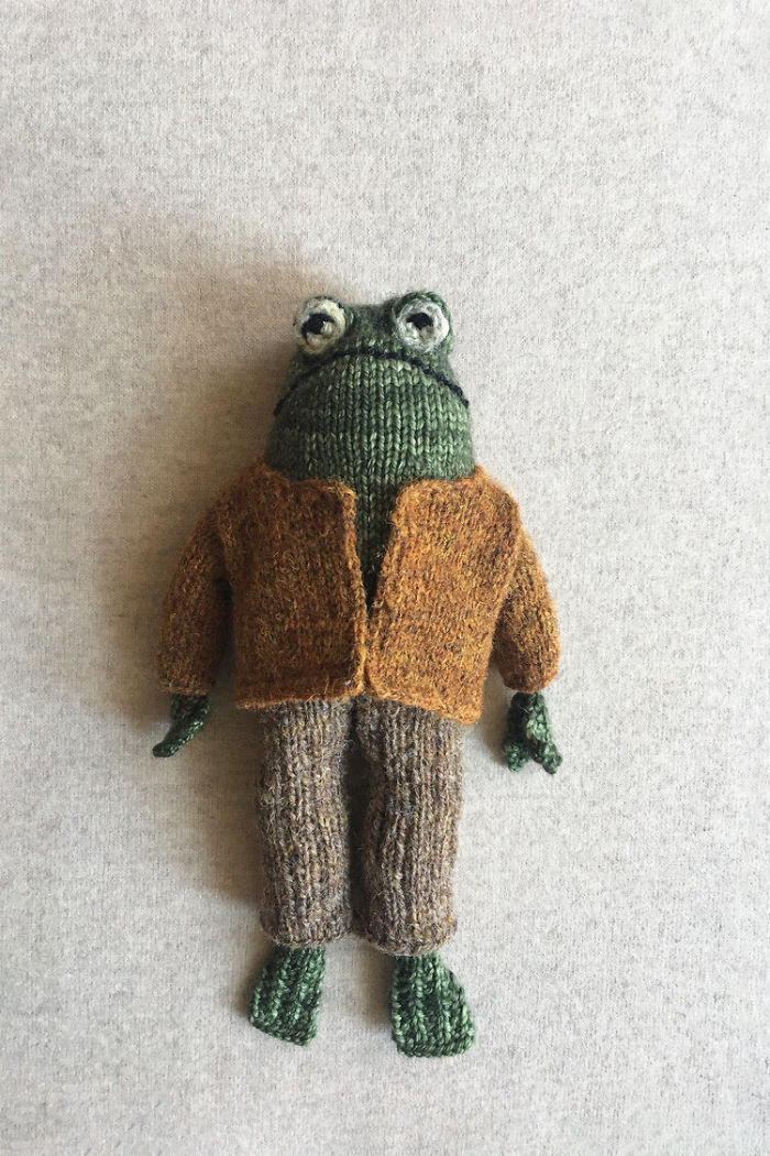 People Can't Get Enough Of These Knitted Frog And Toad Plushies Created By Knitter Kristina McGowan People Can't Get Enough Of These Knitted Frog And Toad Plushies Created By Knitter Kristina McGowan