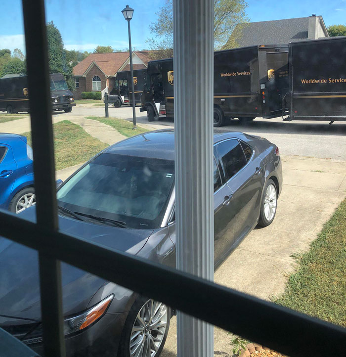 Told My Wife I Was Gonna Return All Of Her Online Packages. She Didn't Believe Me Until UPS Showed Up