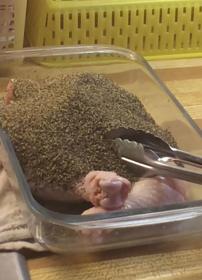 To The Person Whose Pepper Grinder Is Broken, The Lid Of My Pepper Shaker Fell Off