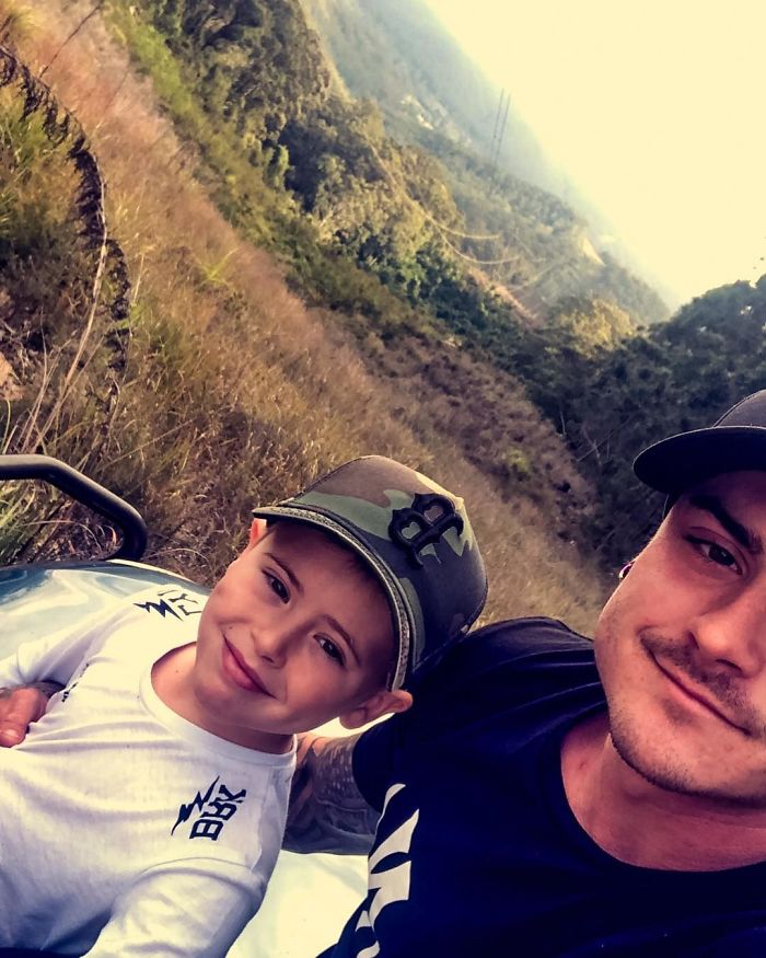 There's A Guy Who Offers “Daddying” Services To Single Moms For $30/Hour There's A Guy Who Offers “Daddying” Services To Single Moms For $30/Hour