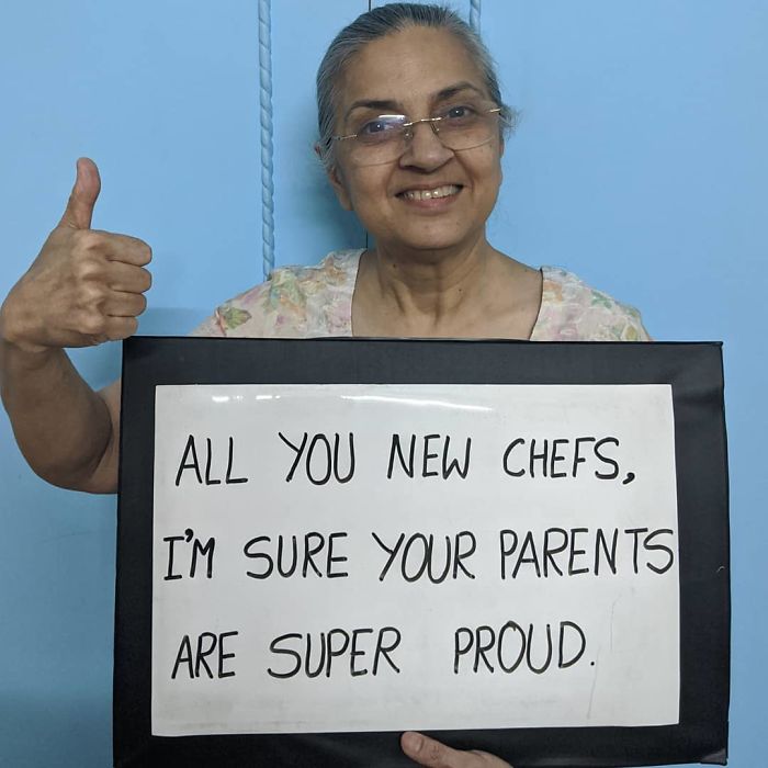 Mother-With-Sign-Poonam-Sapra