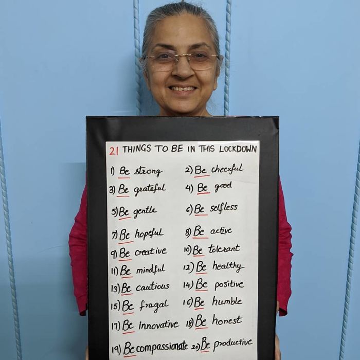 Mother-With-Sign-Poonam-Sapra