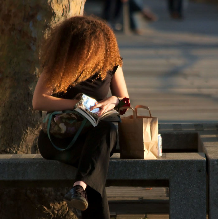 Person Asks Others "What Is The Most 'Why The Hell Do You Know That' Fact," Receives 30 Random Answers