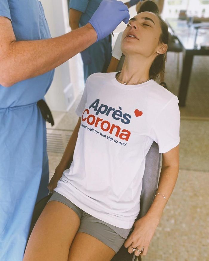 Ryan Reynolds Gets Tested For Covid-19, His Wife Blake Lively Documents The Process And Shares Pics Online Ryan Reynolds Gets Tested For Covid-19, His Wife Blake Lively Documents The Process And Shares Pics Online