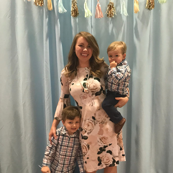 Woman Who Was Kidnapped By A Serial Killer Is Now Sharing Her Story And Safety Tips With Her 176K TikTok Followers Woman Who Was Kidnapped By A Serial Killer Is Now Sharing Her Story And Safety Tips With Her 176K TikTok Followers