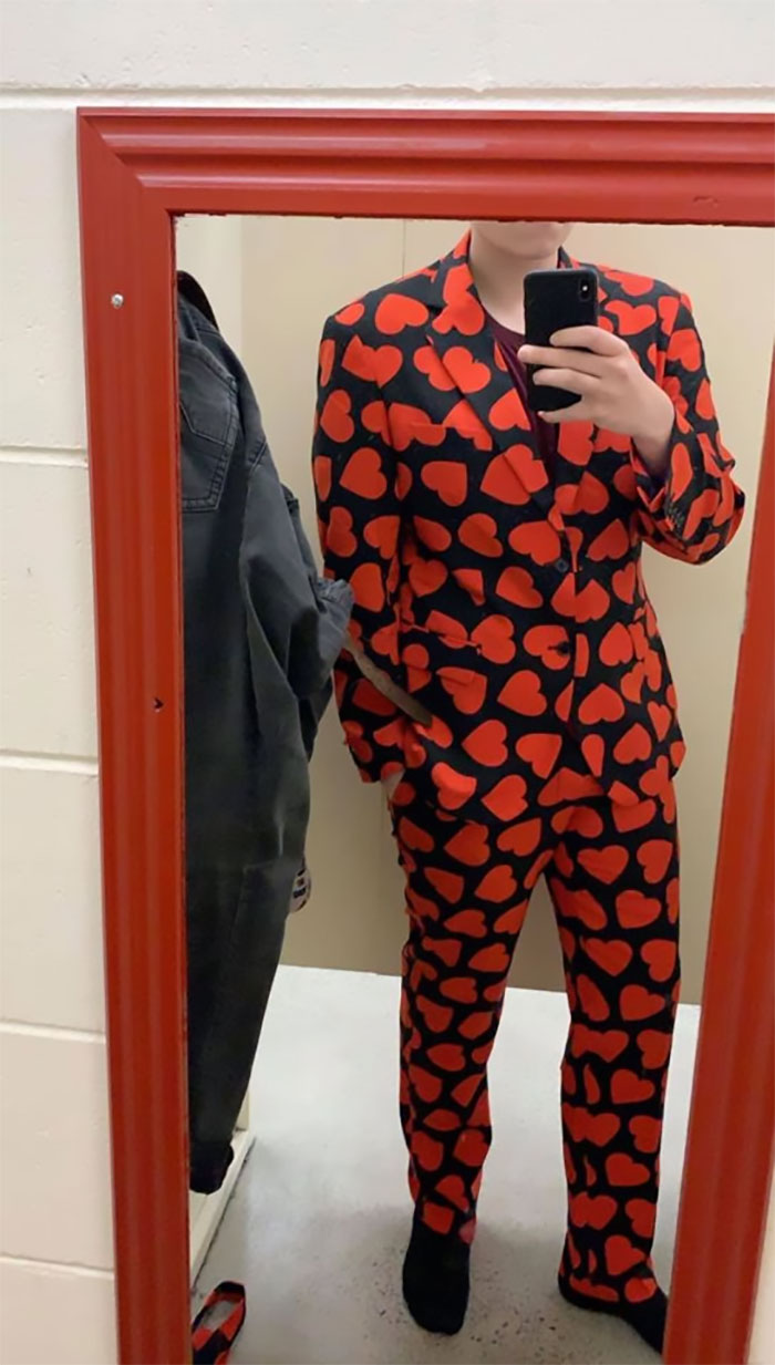 Found This Red Hearts Suit At An Op Shop In Hamilton, Nz For $30. It’s So Cheesy, It’s Lowkey Pretty Stylish. I Was Surprised How Well It Fit Haha
