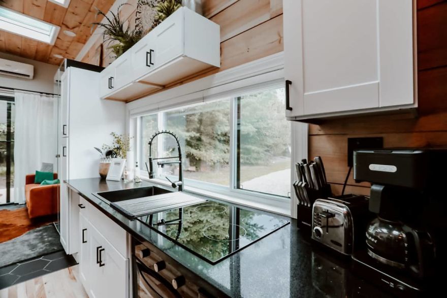 Stunning New Build Tiny House With Four Skylights.