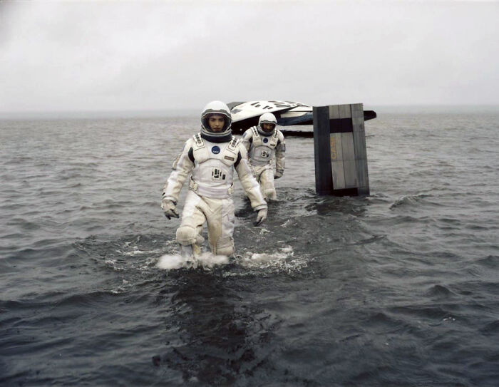 30 People Respond To "What Are Some Plot Holes So Big You Can Drive A Truck Through?"