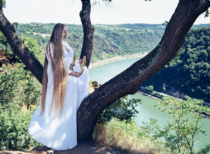 German Real-Life Rapunzel Hasn’t Cut Her Hair In 15 Years And It’s Now 3 Inches Longer Than She Is German Real-Life Rapunzel Hasn’t Cut Her Hair In 15 Years And It’s Now 3 Inches Longer Than She Is