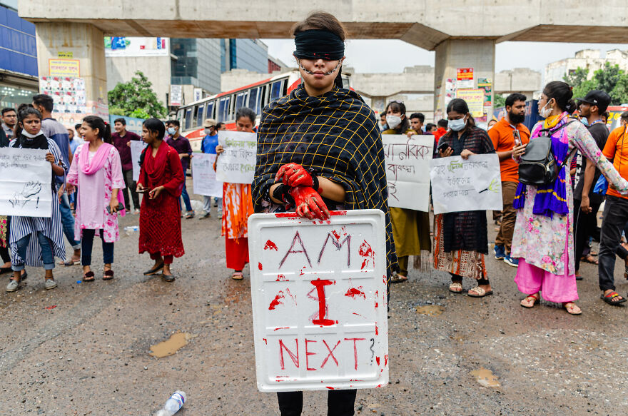 Photographer Shows The Protest Against Rape In Bangladesh. Photographer Shows The Protest Against Rape In Bangladesh.