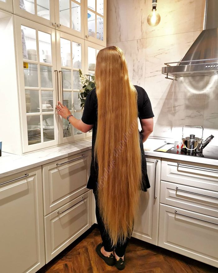 German Real-Life Rapunzel Hasn’t Cut Her Hair In 15 Years And It’s Now 3 Inches Longer Than She Is German Real-Life Rapunzel Hasn’t Cut Her Hair In 15 Years And It’s Now 3 Inches Longer Than She Is