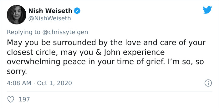 Chrissy Teigen Suffers A Miscarriage, People Support Her And Say She Helped Other Mothers Feel Less Alone