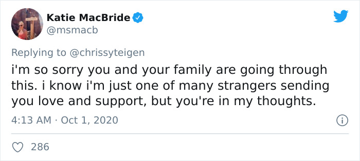 Chrissy Teigen Suffers A Miscarriage, People Support Her And Say She Helped Other Mothers Feel Less Alone Chrissy Teigen Suffers A Miscarriage, People Support Her And Say She Helped Other Mothers Feel Less Alone