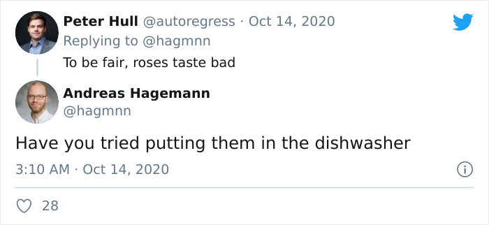 Man Wanted To Buy His Wife A Nice Bouquet Of Roses, But Amazon Suggested Substituting An Organic Bell Pepper And 3 More People Share Their Hilarious Experiences Man Wanted To Buy His Wife A Nice Bouquet Of Roses, But Amazon Suggested Substituting An Organic Bell Pepper And 3 More People Share Their Hilarious Experiences