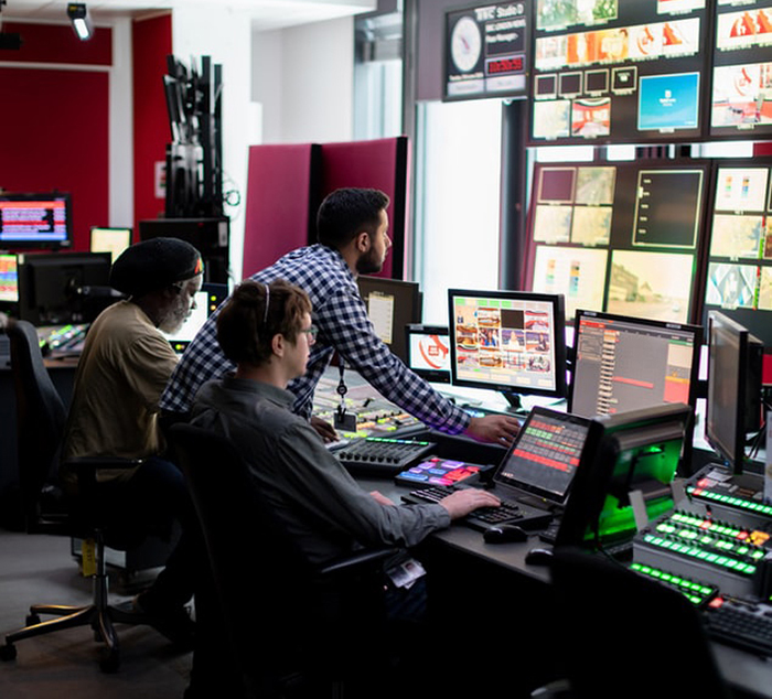 30 People Reveal Industry Secrets About Their Jobs That Common People Aren’t Supposed To Know