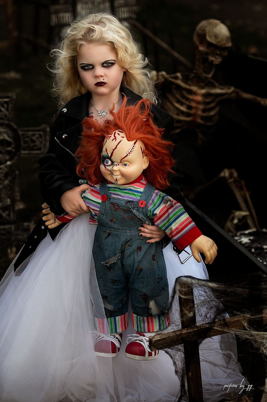 I Took Pictures Of Chucky And His Bride (15 Pics) I Took Pictures Of Chucky And His Bride (15 Pics)