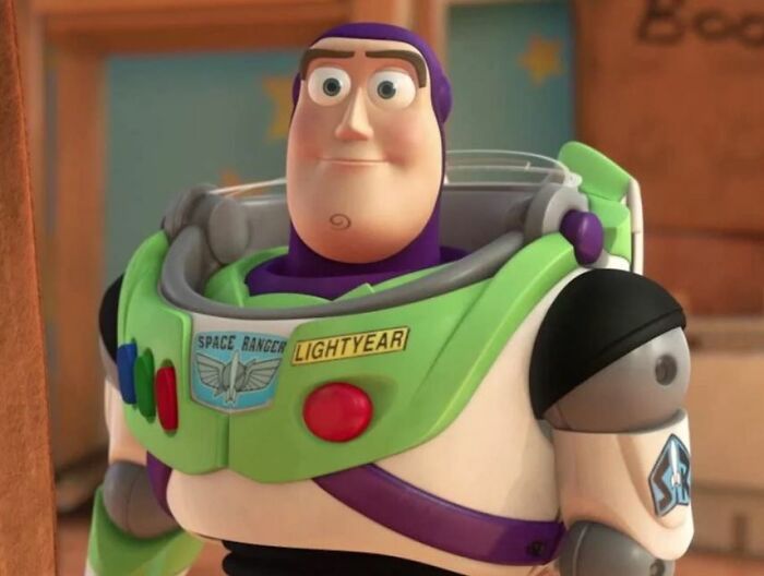 30 People Respond To "What Are Some Plot Holes So Big You Can Drive A Truck Through?"