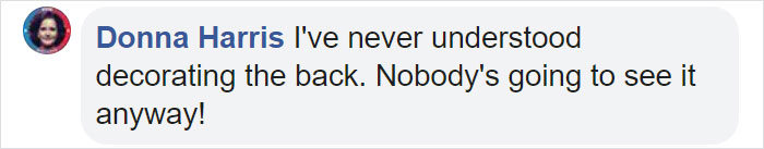 You Can Now Buy A &lsquo;Half Christmas Tree&rsquo; If You Hate Decorating The Back And Want To Save Space