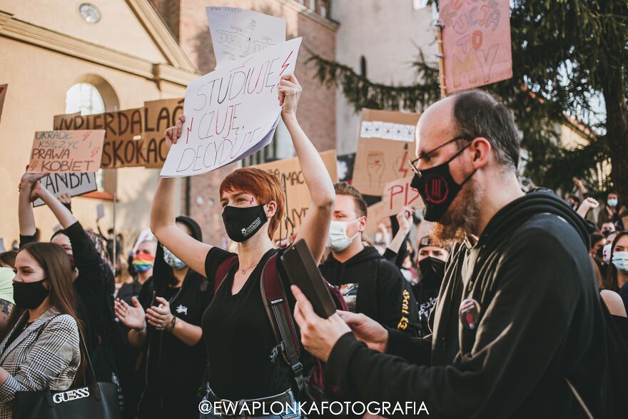 People Are Protesting In Poland Against New Laws That Ban Abortion