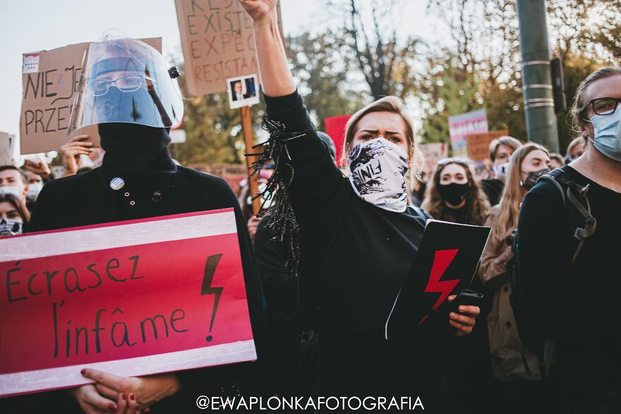 People Are Protesting In Poland Against New Laws That Ban Abortion