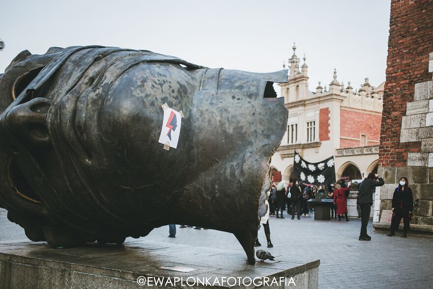 People Are Protesting In Poland Against New Laws That Ban Abortion