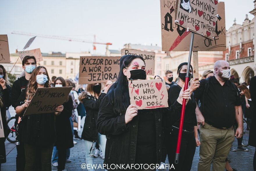 People Are Protesting In Poland Against New Laws That Ban Abortion