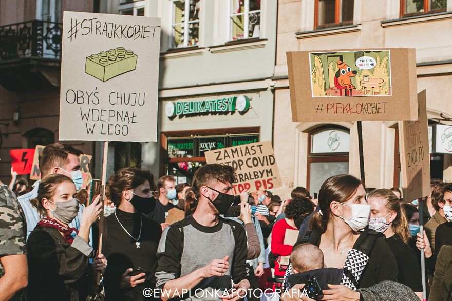 People Are Protesting In Poland Against New Laws That Ban Abortion
