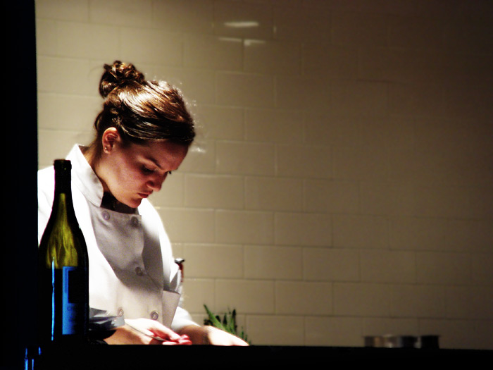 Culinary Grads Share Tips They Didn't Learn In School But Find Very Useful (30 Tips)