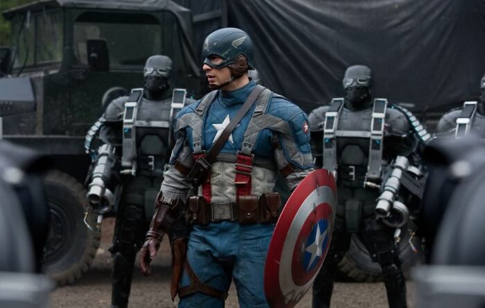 30 People Respond To "What Are Some Plot Holes So Big You Can Drive A Truck Through?"