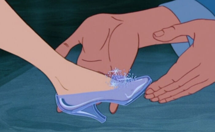 30 People Respond To "What Are Some Plot Holes So Big You Can Drive A Truck Through?"